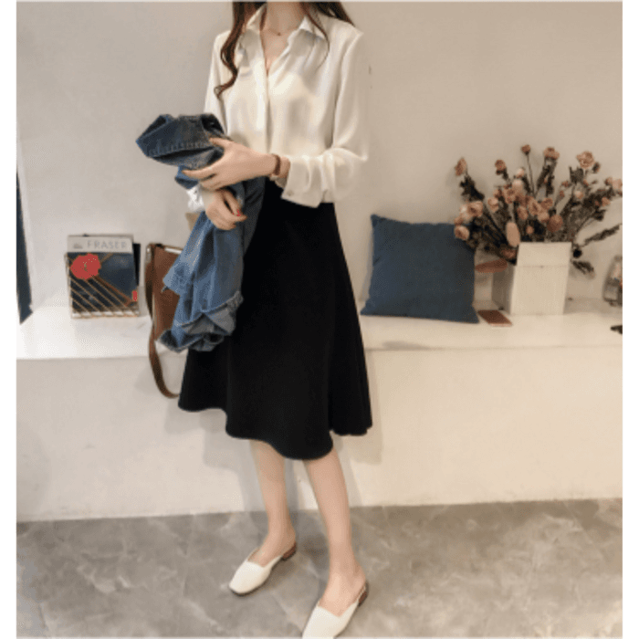 骨格ストレートシンプルブラウストップス