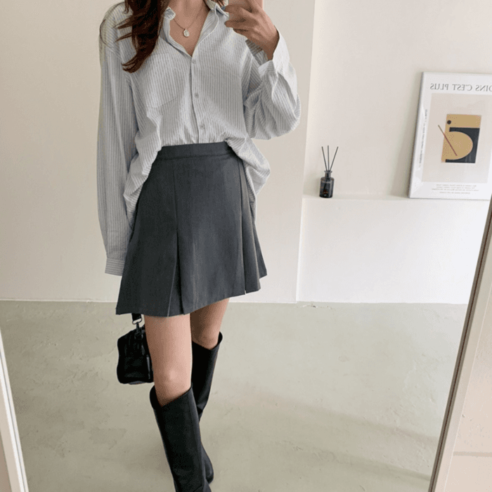 骨格ストレートタックプリーツミニスカート