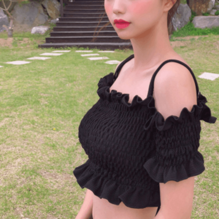 骨格ストレートシャーリングフリル水着