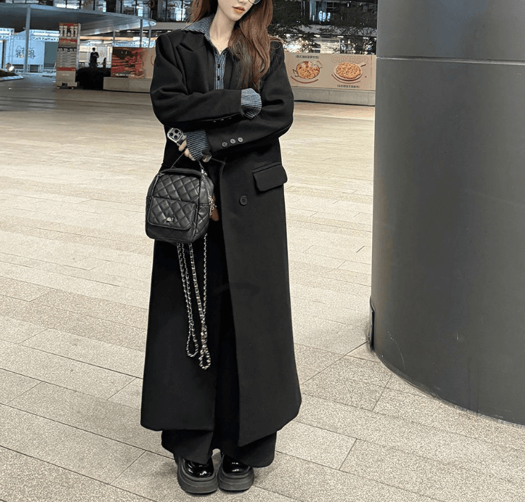 骨格ストレート襟付きリブAラインシルエットワンピース