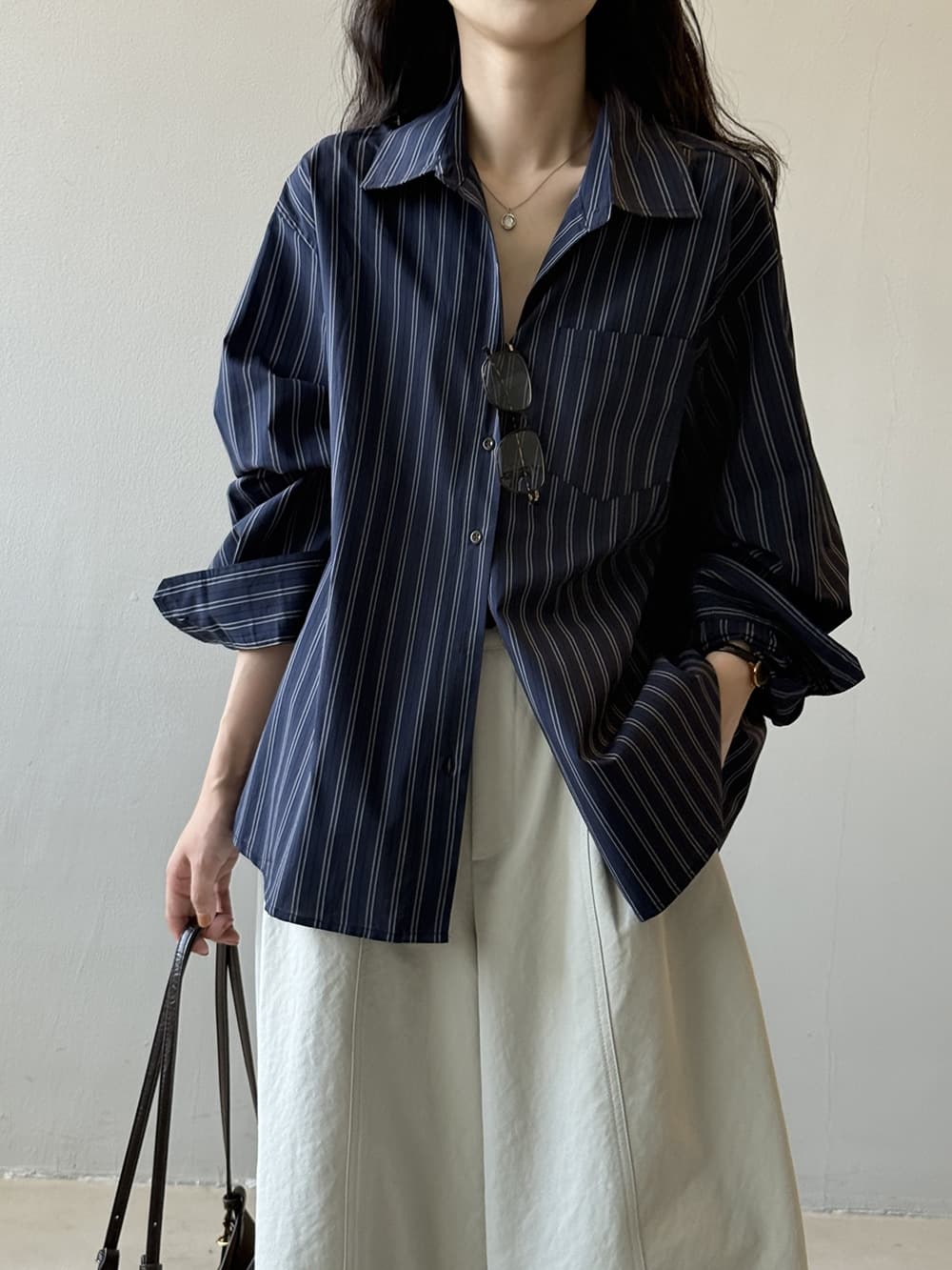 骨格ストレートシャツカラーストライプシャツ
