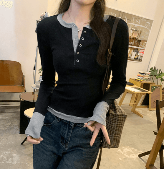 骨格ストレートヘンリーネックレイヤードリブトップス