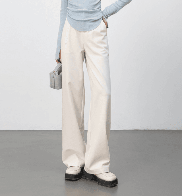 骨格ストレートノープレスストレートパンツ