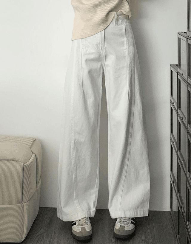 骨格ストレートカーブデザインホワイトデニムパンツ