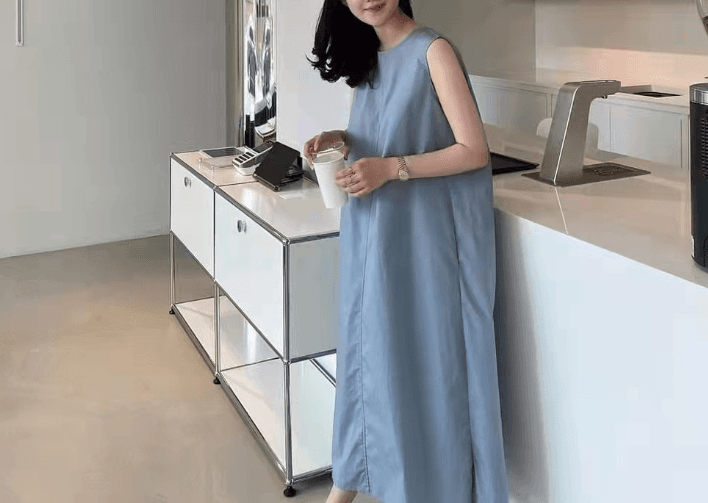 骨格ストレートバックコンシャルノースリーブワンピース