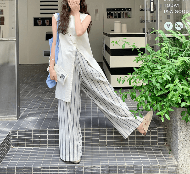 骨格ストレートサイドボタンロングジレ×ストライプワイドパンツセット