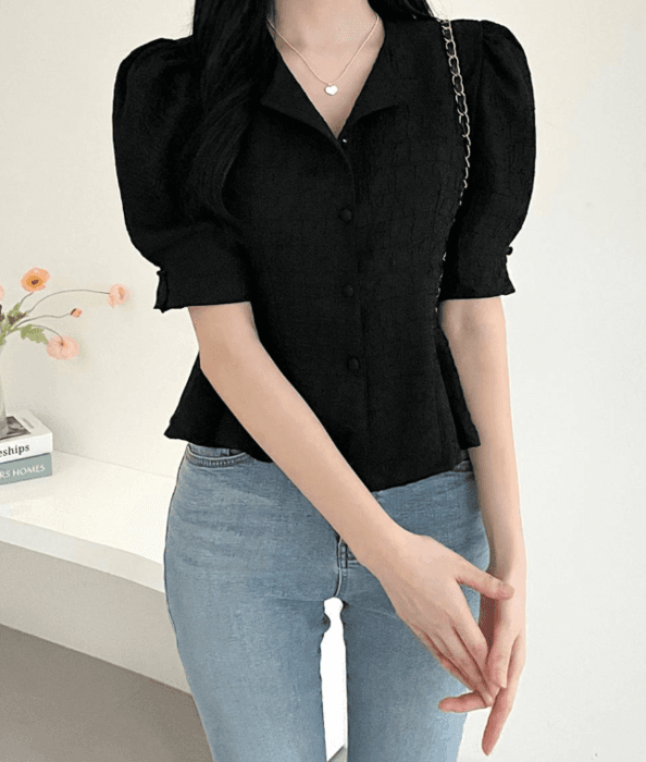 骨格ストレートペプラムフェミニントップス