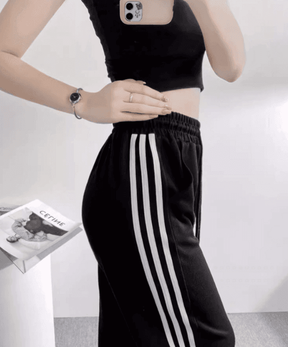 骨格ストレートサイドラインスウェットパンツ