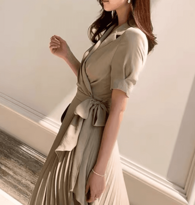 骨格ストレートカシュクールプリーツロングワンピース