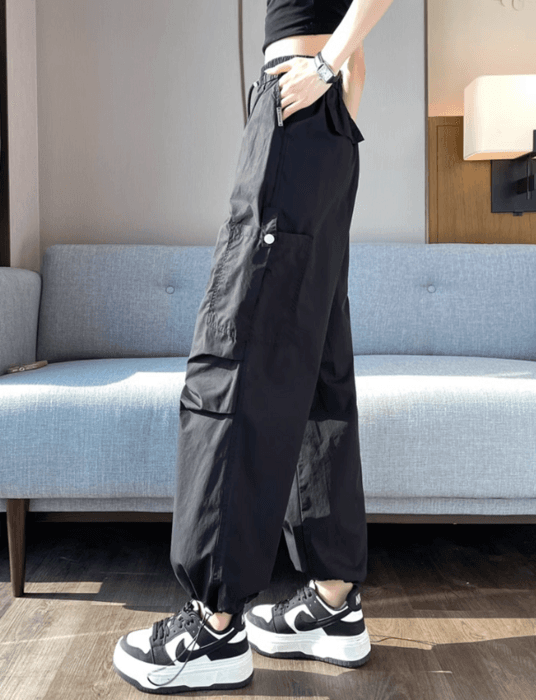 骨格ストレートカジュアルカーゴパンツ