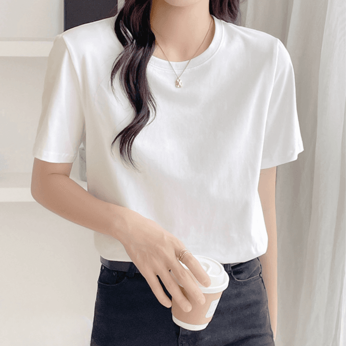 骨格ストレートラウンドネックシンプルTシャツ