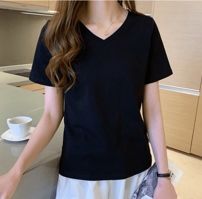 骨格ストレートVネックシンプルTシャツ