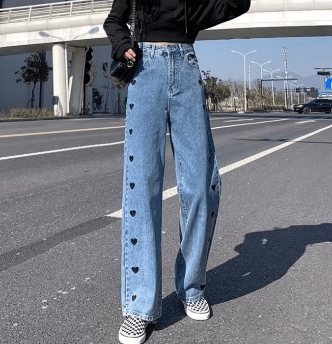 骨格ストレートサイドハートカットデニムパンツ