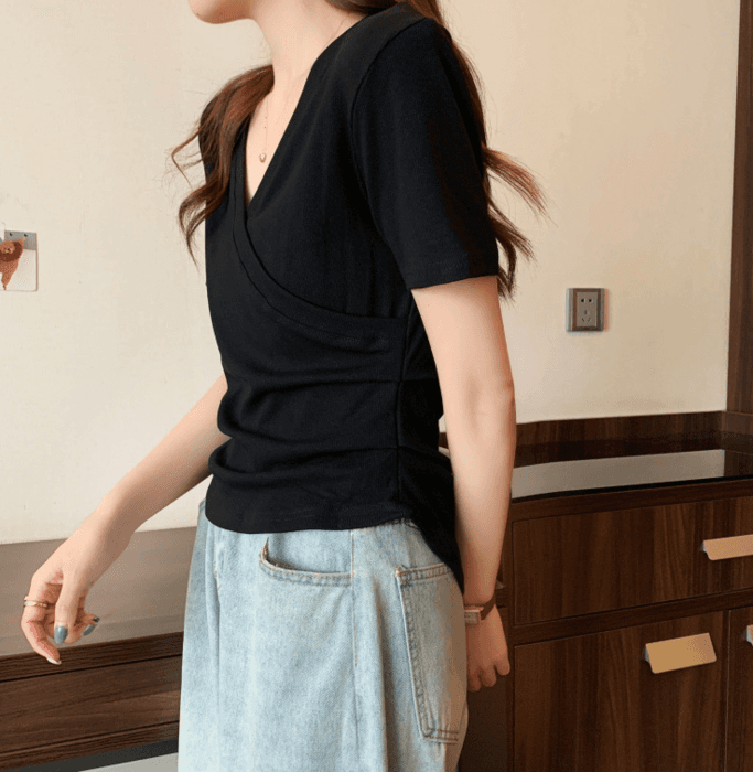 骨格ストレートラップ風デザイン半袖Tシャツ