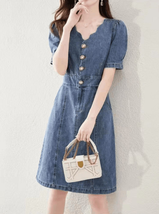 骨格ストレートスカラップネックデニムワンピース