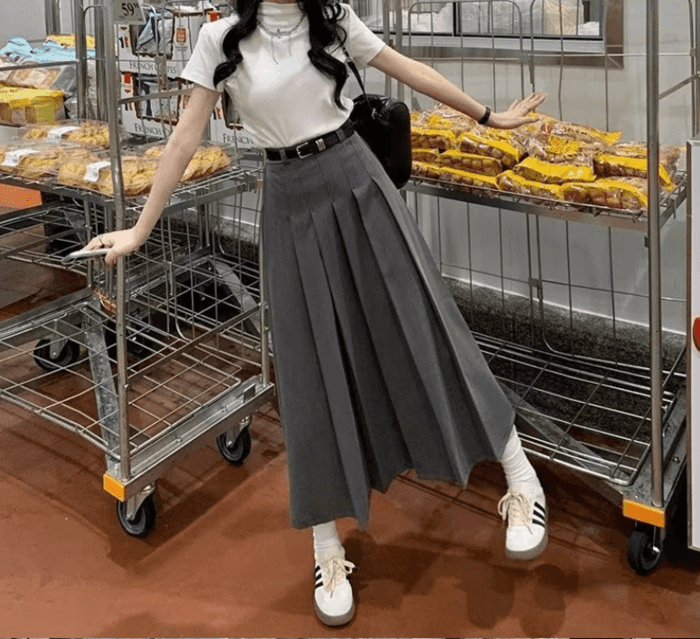 骨格ストレートウエストすっきりAラインプリーツスカート