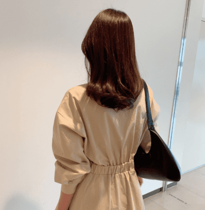 骨格ストレートウエストタックカラーワンピース