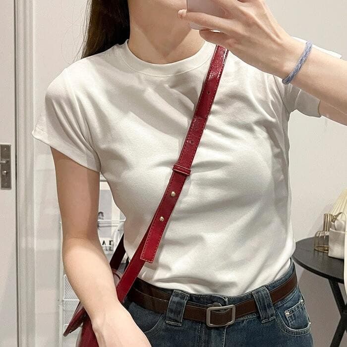 骨格ストレートラウンドネックTシャツ