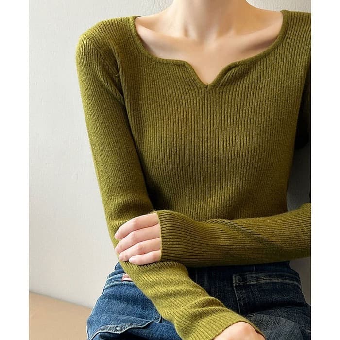 骨格ストレートキーネックニットトップス