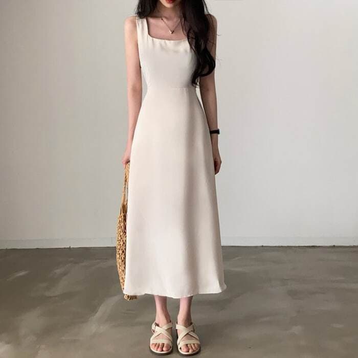 骨格ストレートスクエアネックノースリーブワンピース
