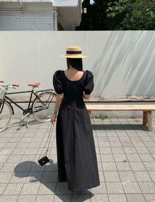 骨格ストレートパフスリーブロングワンピース