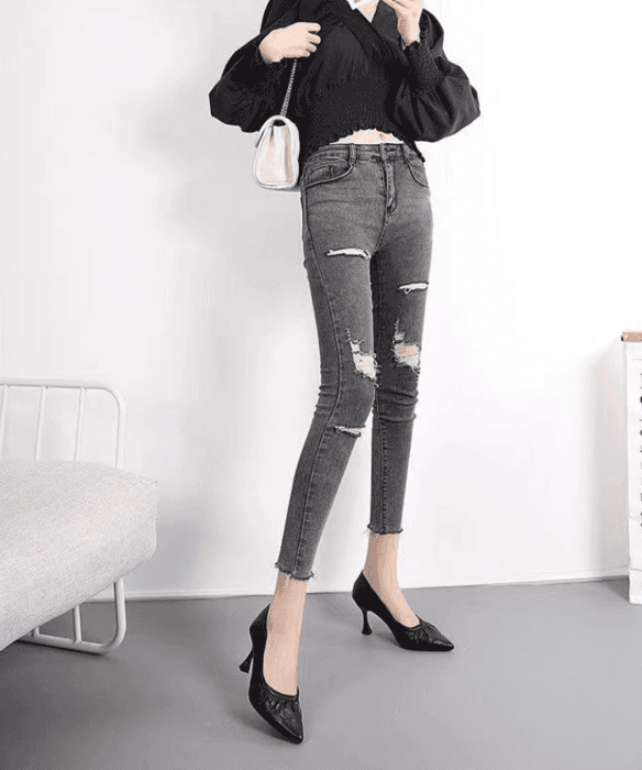 骨格ストレートポインテッドトゥピンヒールパンプス