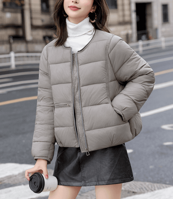 骨格ストレートラウンドネックライトダウンコート