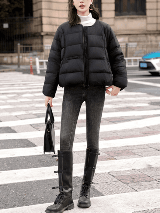 骨格ストレートラウンドネックライトダウンコート