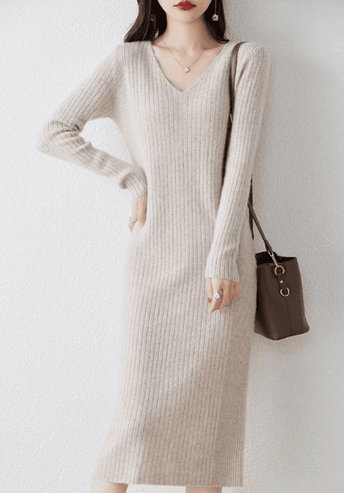 骨格ストレートVネックリブニットワンピース