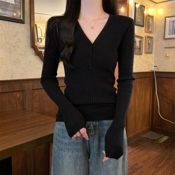 骨格ストレートVネックリブトップス