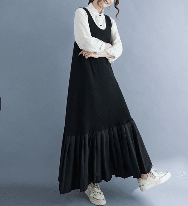 骨格ストレートUネック裾プリーツニットワンピース