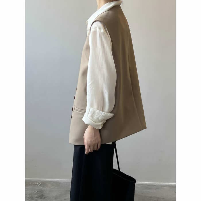 骨格ストレートデザインジレ