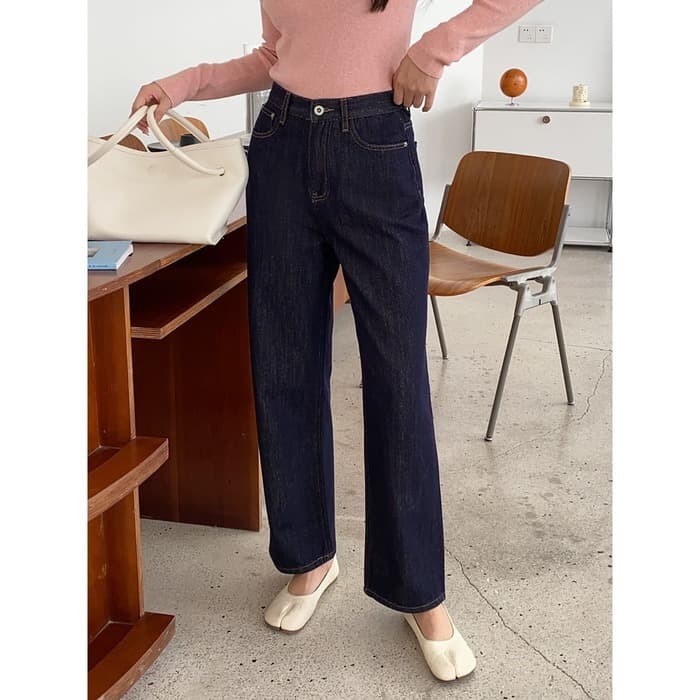 骨格ストレートストレートパンツ