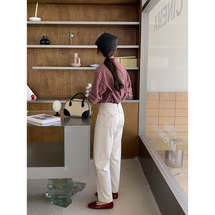 骨格ストレートストレートパンツ