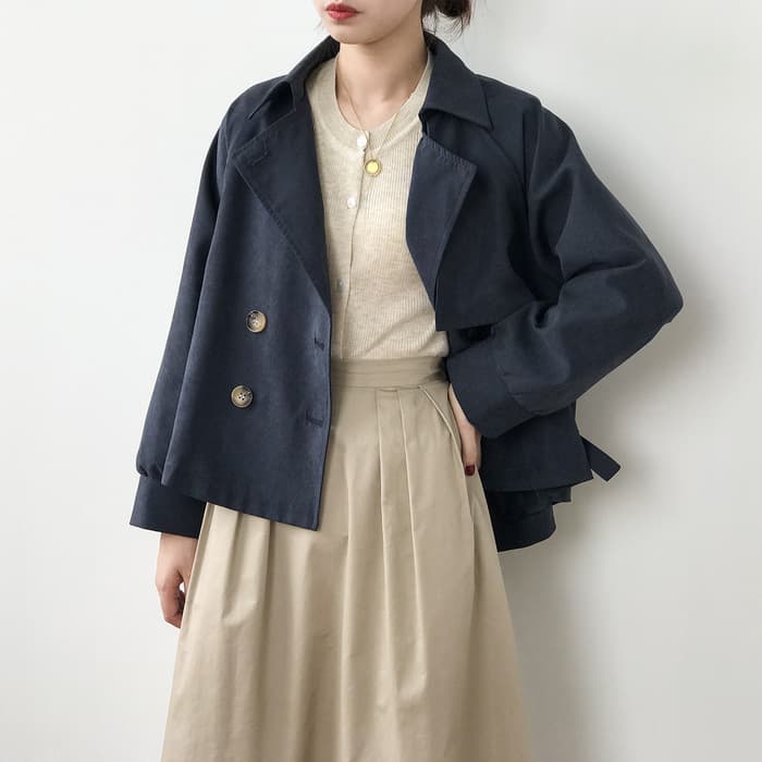 骨格ストレートショート丈トレンチコート