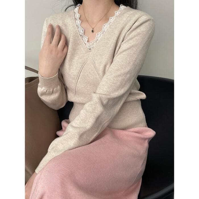 骨格ストレートVネックレースニットトップス