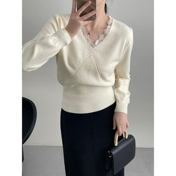 骨格ストレートVネックレースニットトップス