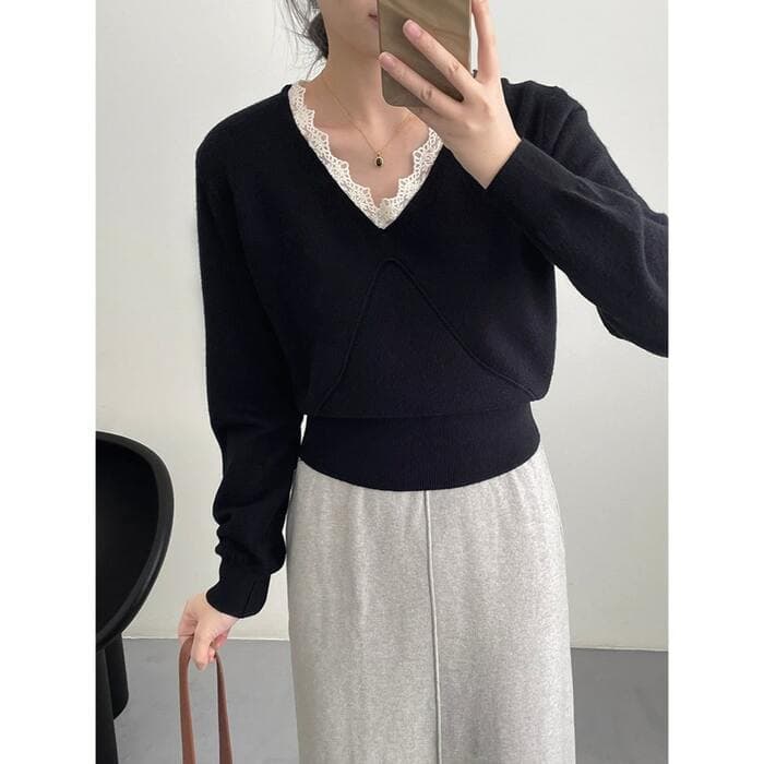 骨格ストレートVネックレースニットトップス