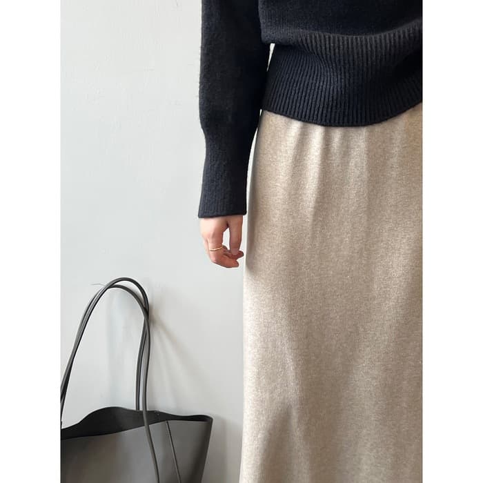 骨格ストレートニットタイトスカート