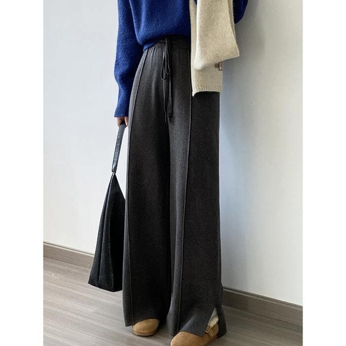 骨格ストレートワイドニットパンツ