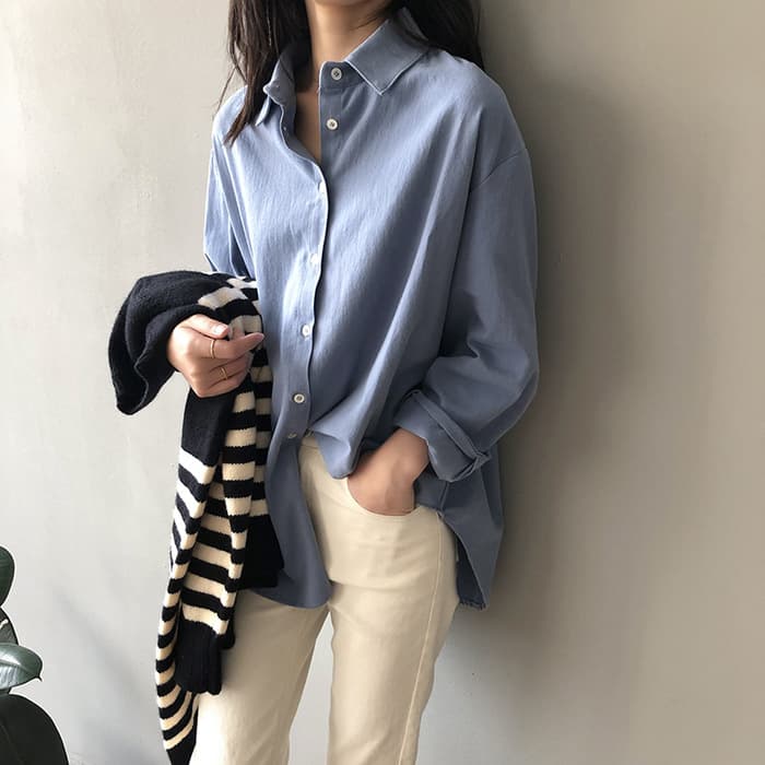 骨格ストレートコットンカラーシャツ