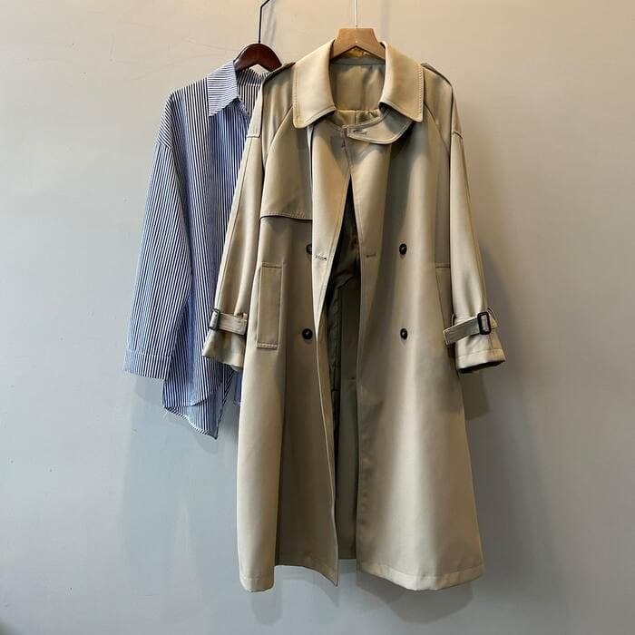 骨格ストレートミドル丈トレンチコート