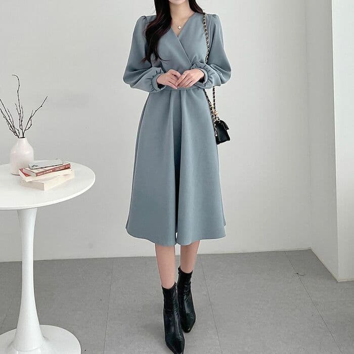 骨格ストレートカシュクールワンピース
