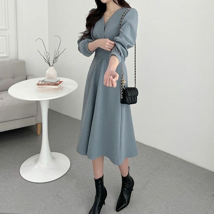 骨格ストレートカシュクールワンピース