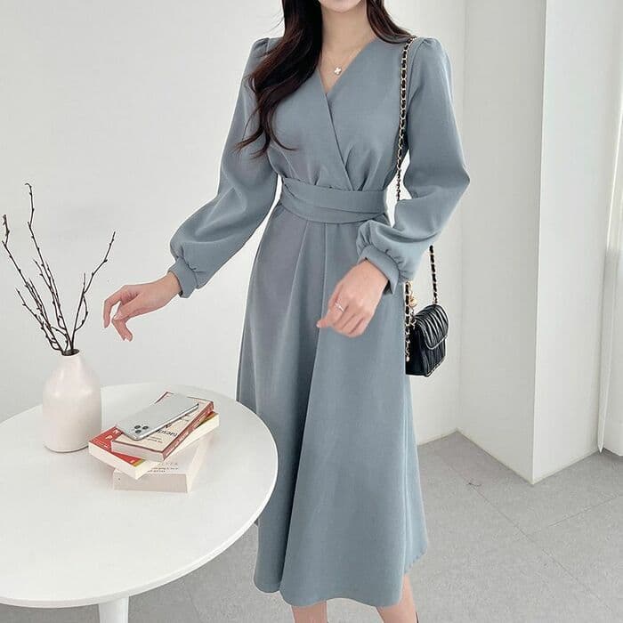 骨格ストレートカシュクールワンピース