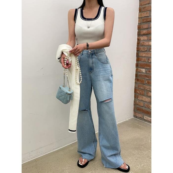骨格ストレートカットライトデニムパンツ