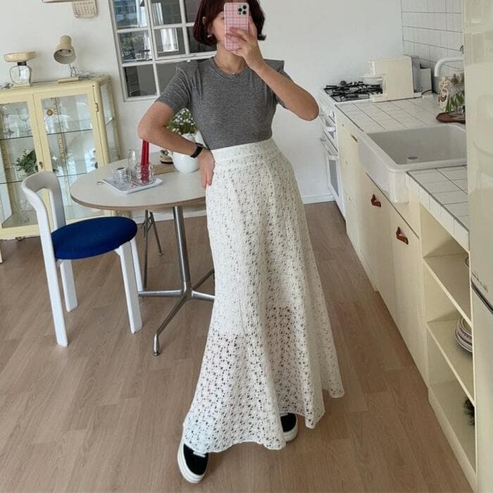 骨格ストレート透かし編みロングスカート