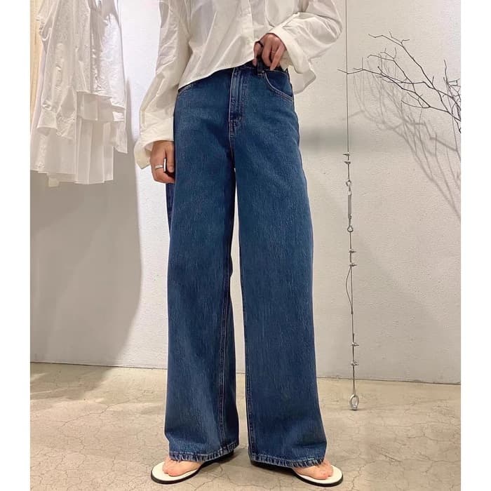 骨格ストレートレトロデニムパンツ