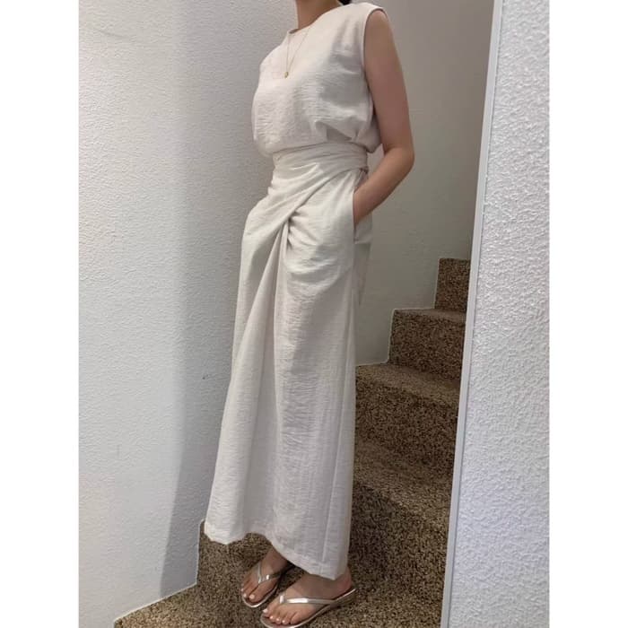 骨格ストレートデザインニッチロングワンピース