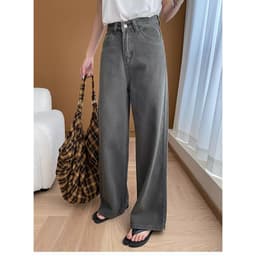 ブルベ冬の骨格ストレートさんにおすすめのアイテム5選